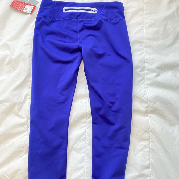 Athleta Sonar Capri Size Small blue - Picture 3 of 6